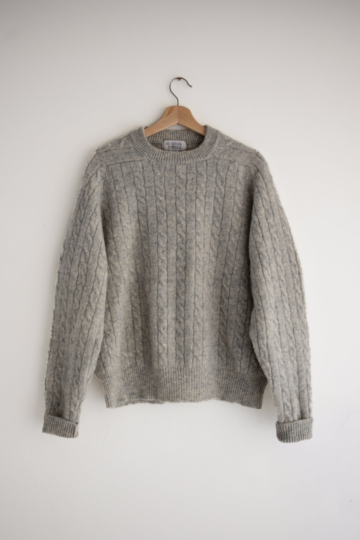 vintage heathered cableknit wool sweater (M)