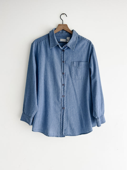 vintage chambray shirt (L)