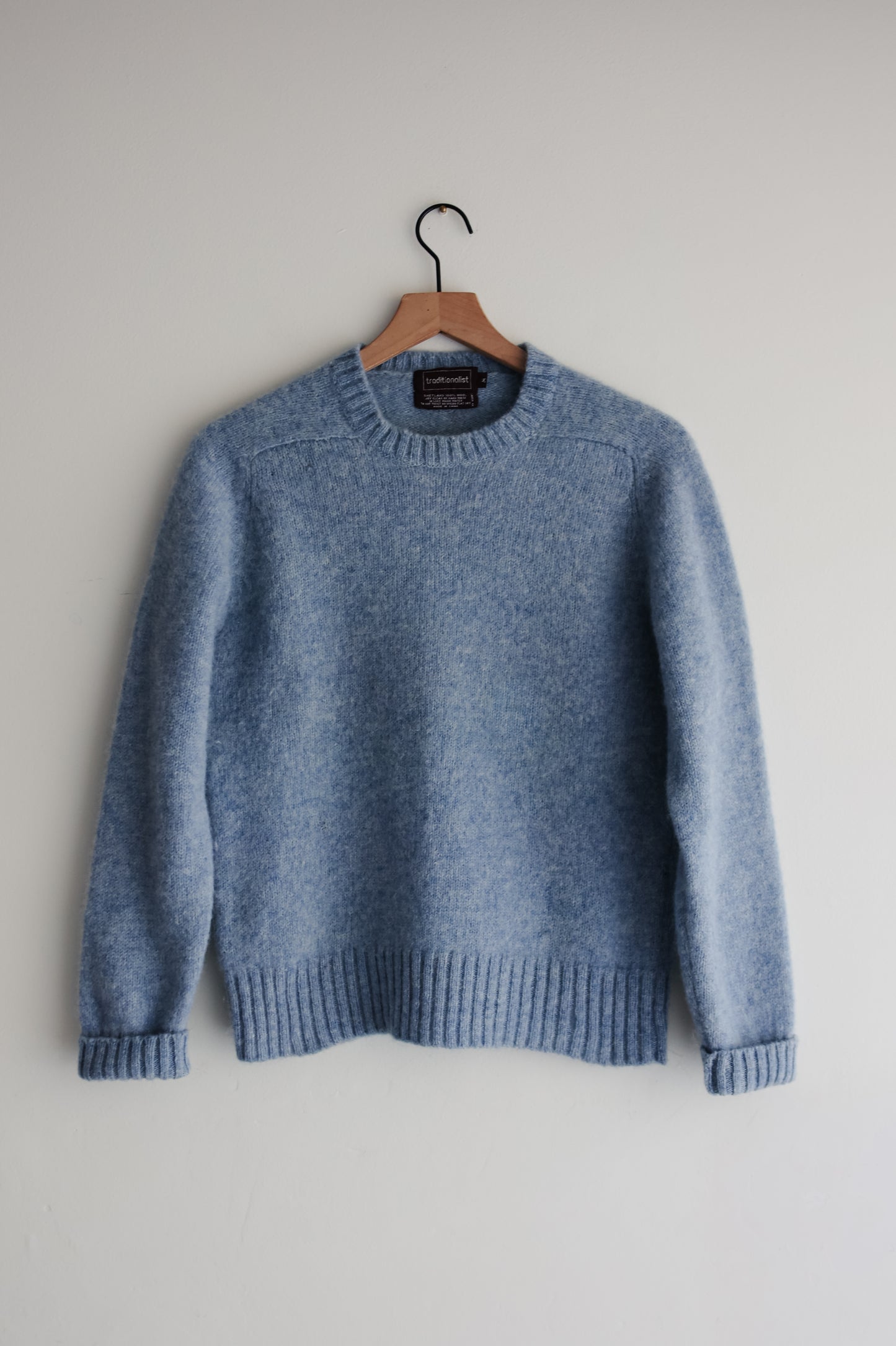 vintage light blue shetland sweater (S)