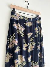 Load image into Gallery viewer, vintage crepe tropics skirt (M)
