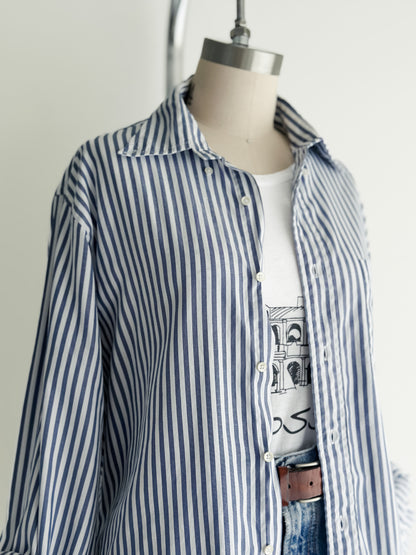 vintage blue stripe button down shirt (M)