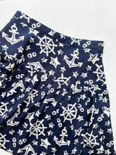 Load image into Gallery viewer, vintage nautical skirt (S)
