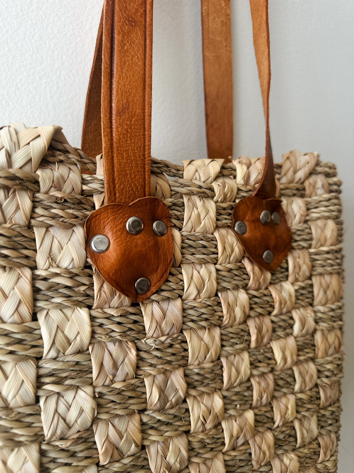 vintage seagrass basketweave tote