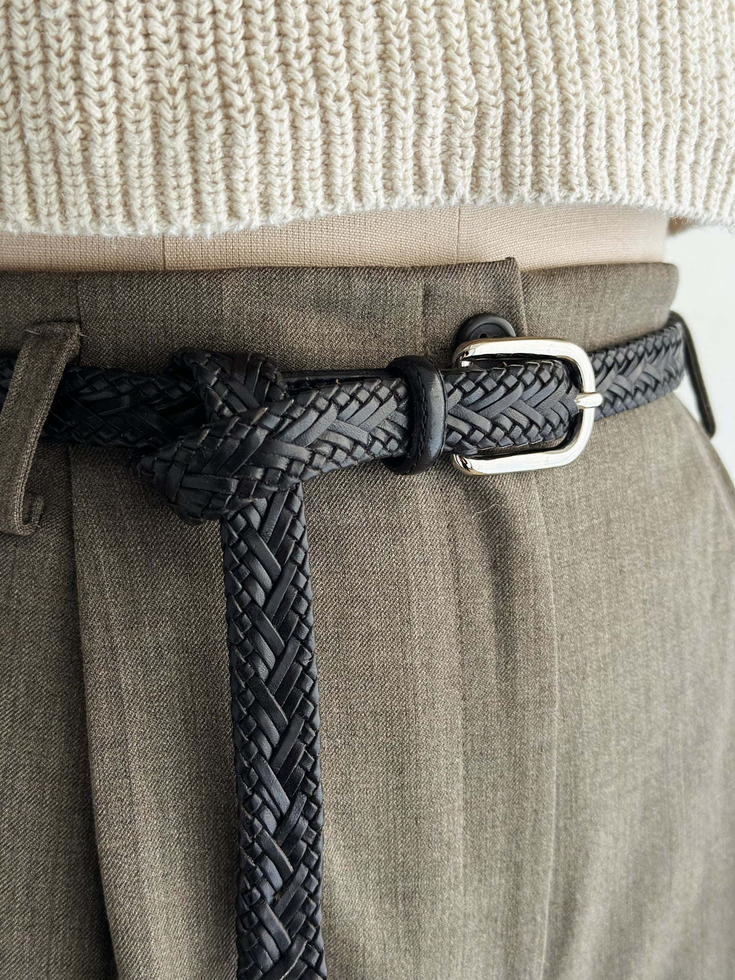 vintage black braided leather belt (S-M)