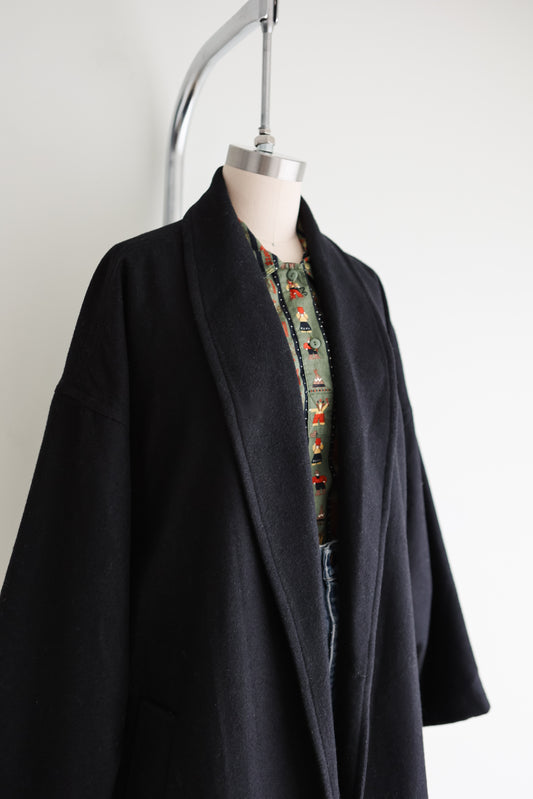 vintage black wool wrap coat (L)
