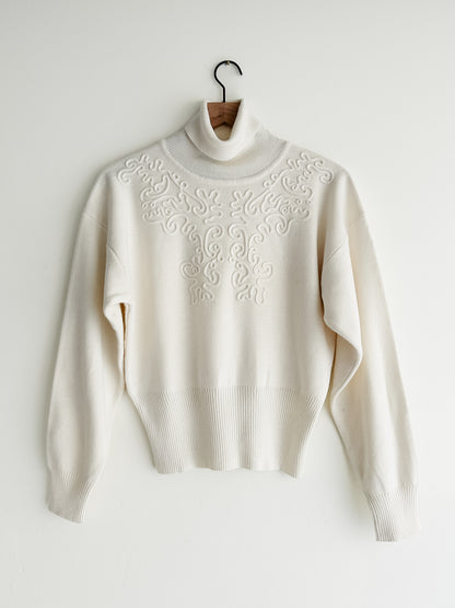 vintage white wool turtleneck sweater (M)