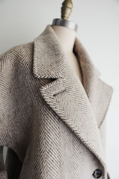 vintage herringbone wool coat (M/L)