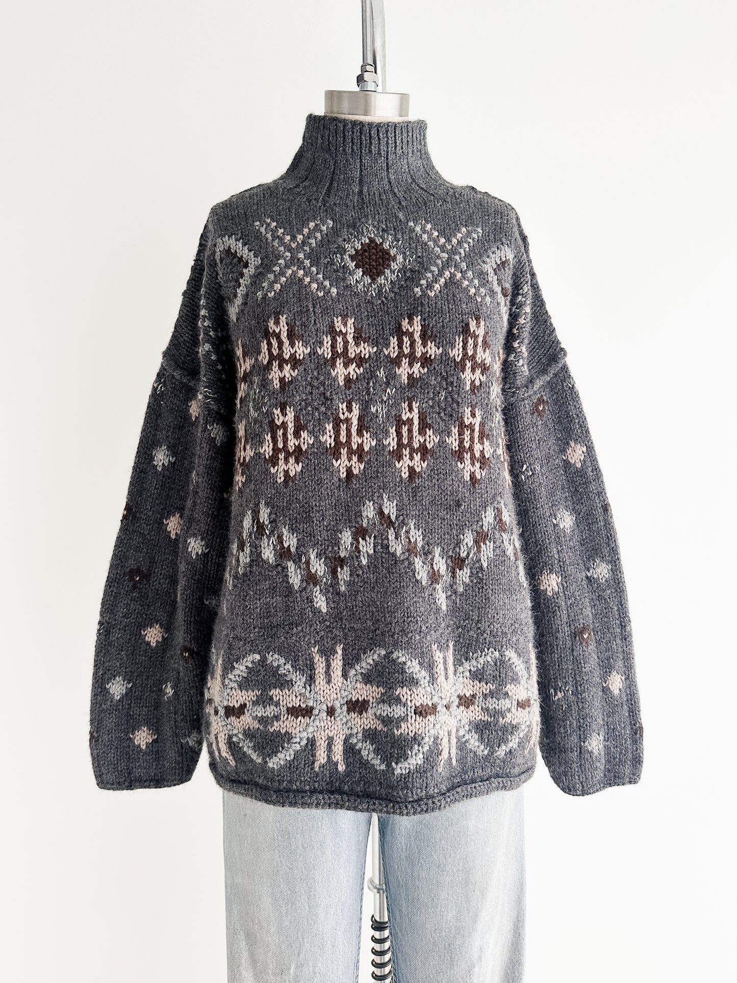 vintage hand knit wool sweater (M)