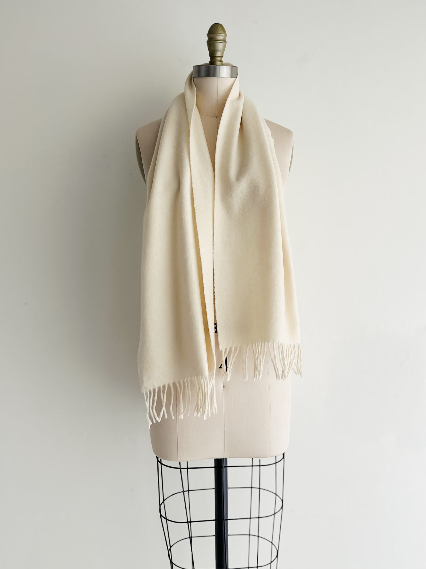 vintage cream wool scarf