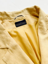 Load image into Gallery viewer, vintage chamomile linen blazer (L)
