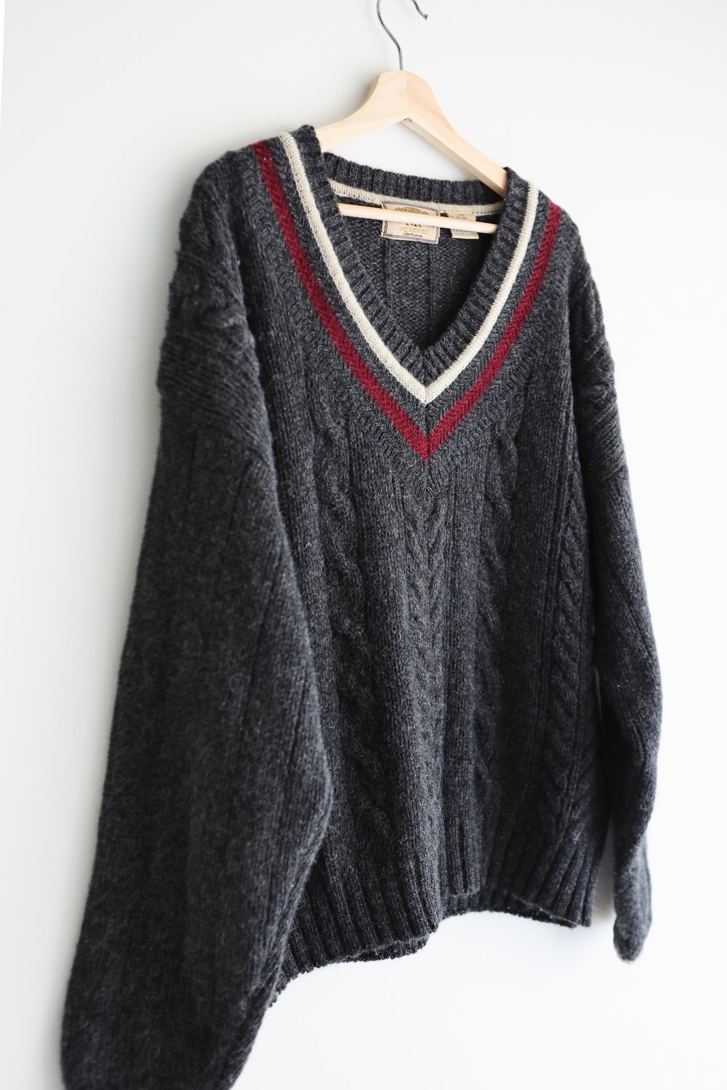 vintage charcoal wool sweater (L)