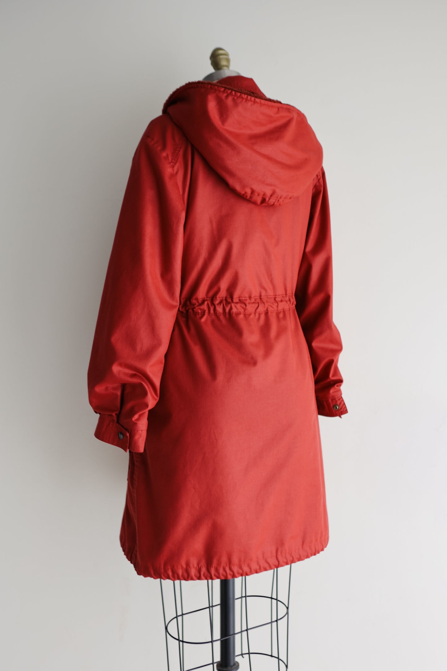 vintage brick red hooded jacket (S)
