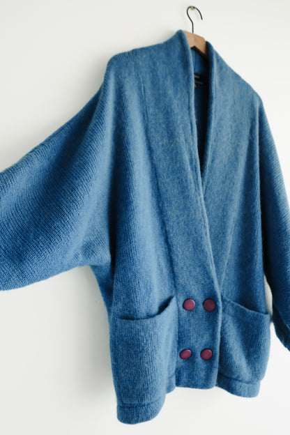 vintage sky blue wool cardigan (L)