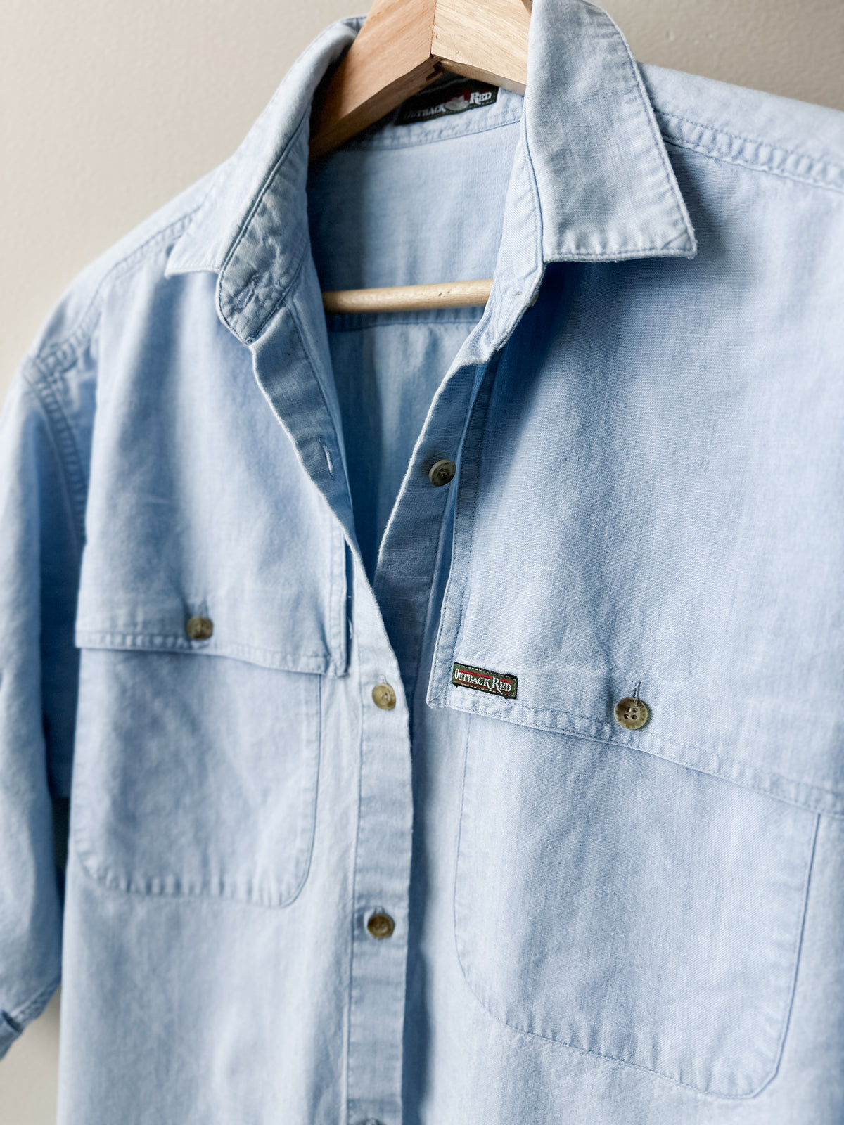 vintage Outback Red chambray shirt (M)