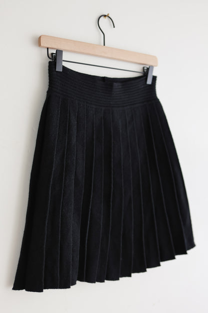 vintage black sweater knit skirt (S/M)