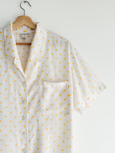 Load image into Gallery viewer, vintage sunny dot shirt (M/L)
