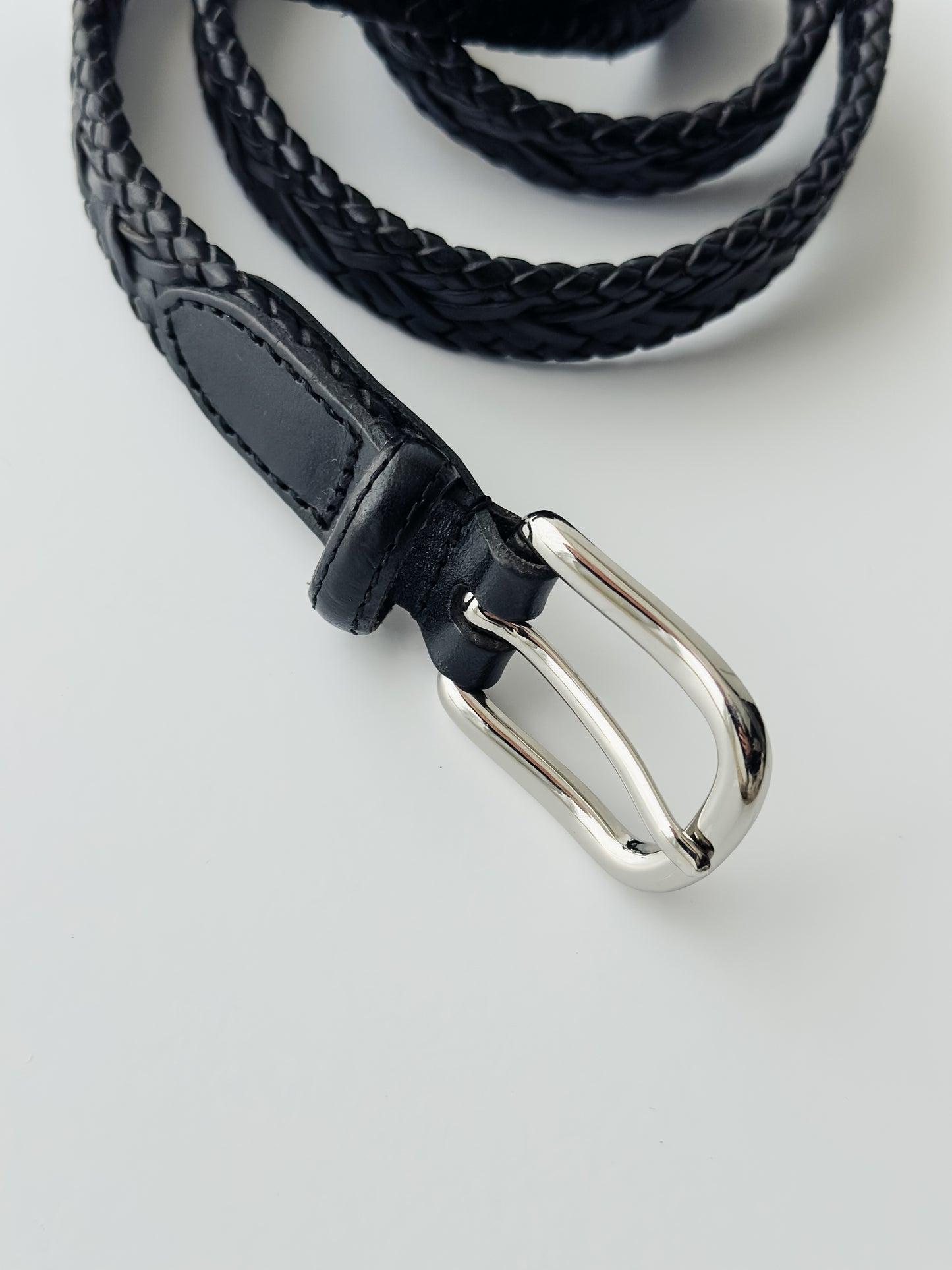 vintage black braided leather belt (S-M)