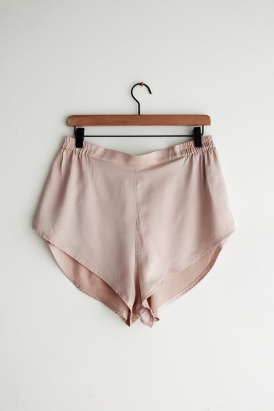 silk LUNYA pajama shorts (L)