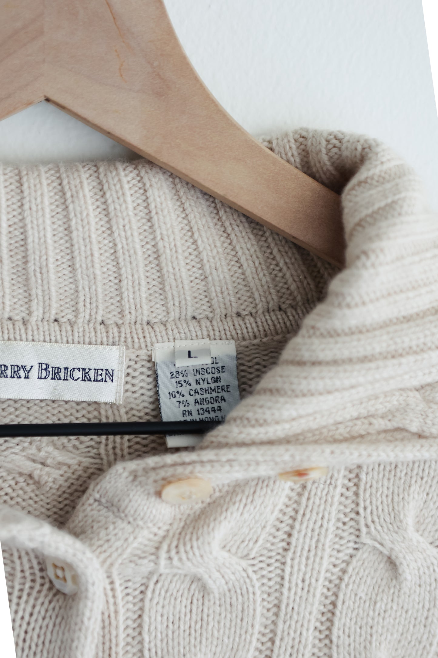 vintage cable knit cashmere cardigan (M)