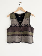 Load image into Gallery viewer, vintage Taos cotton blanket vest (S/M)
