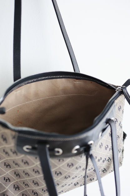 vintage Dooney and Bourke handbag