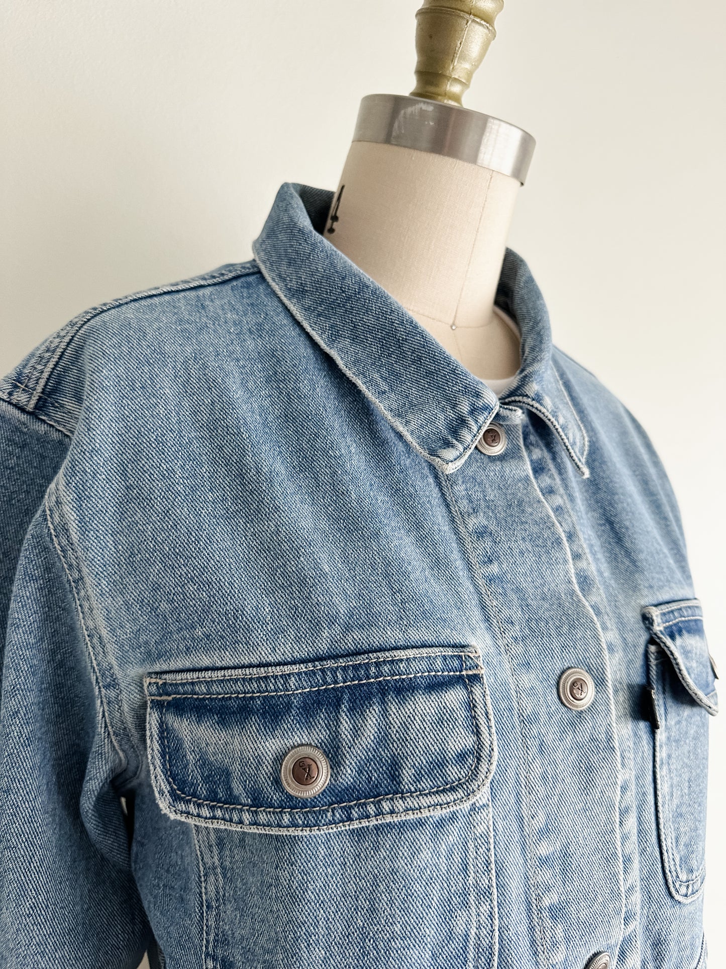 vintage denim crop jacket (S/M)