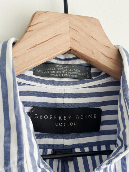 vintage blue stripe button down shirt (M)