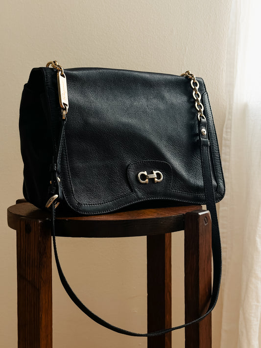 vintage Ferregamo Gancini crossbody