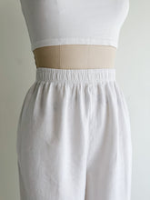 Load image into Gallery viewer, vintage white linen pants (S/M)
